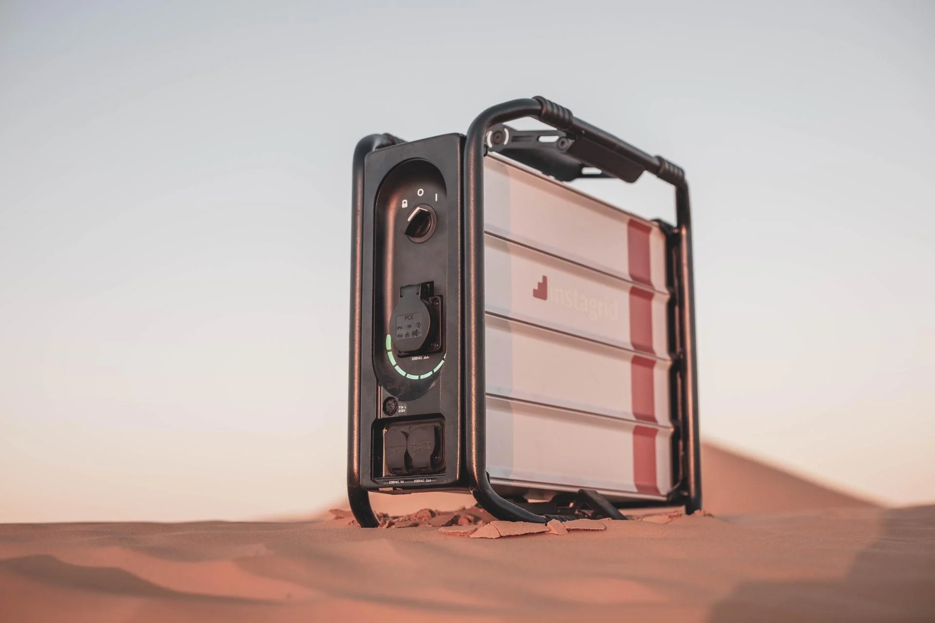 instagridONE in the dessert