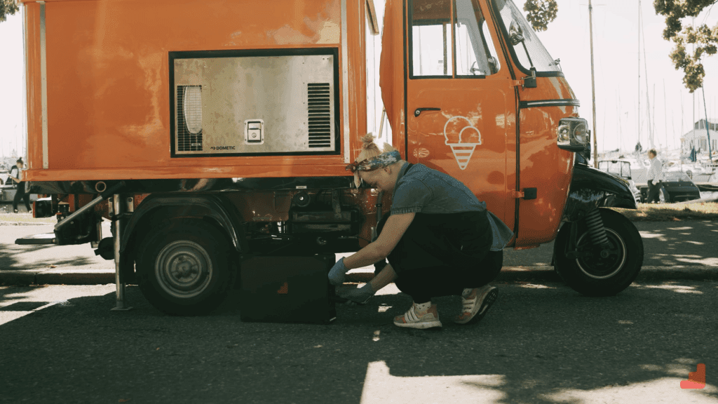 instagrid ONE Max powering ape icecream truck